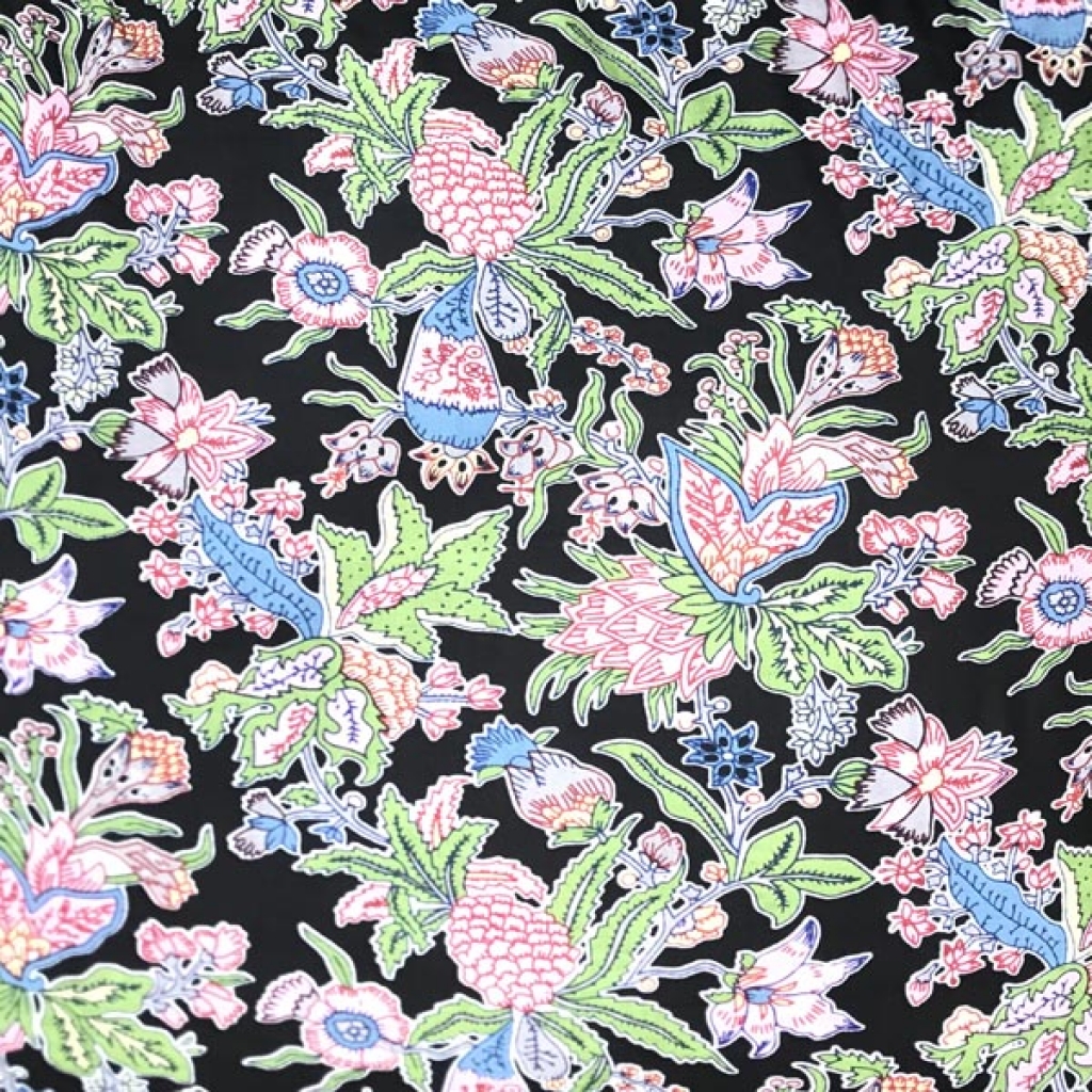 Latest Small Floral print Cotton Fabric Sewing Fabric for Dress Making Quilting Fabric