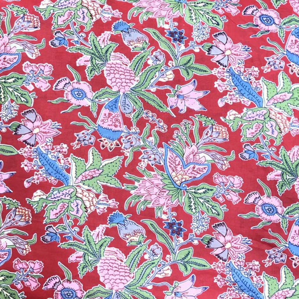 Latest Small Floral print Cotton Fabric Sewing Fabric for Dress Making Quilting Fabric