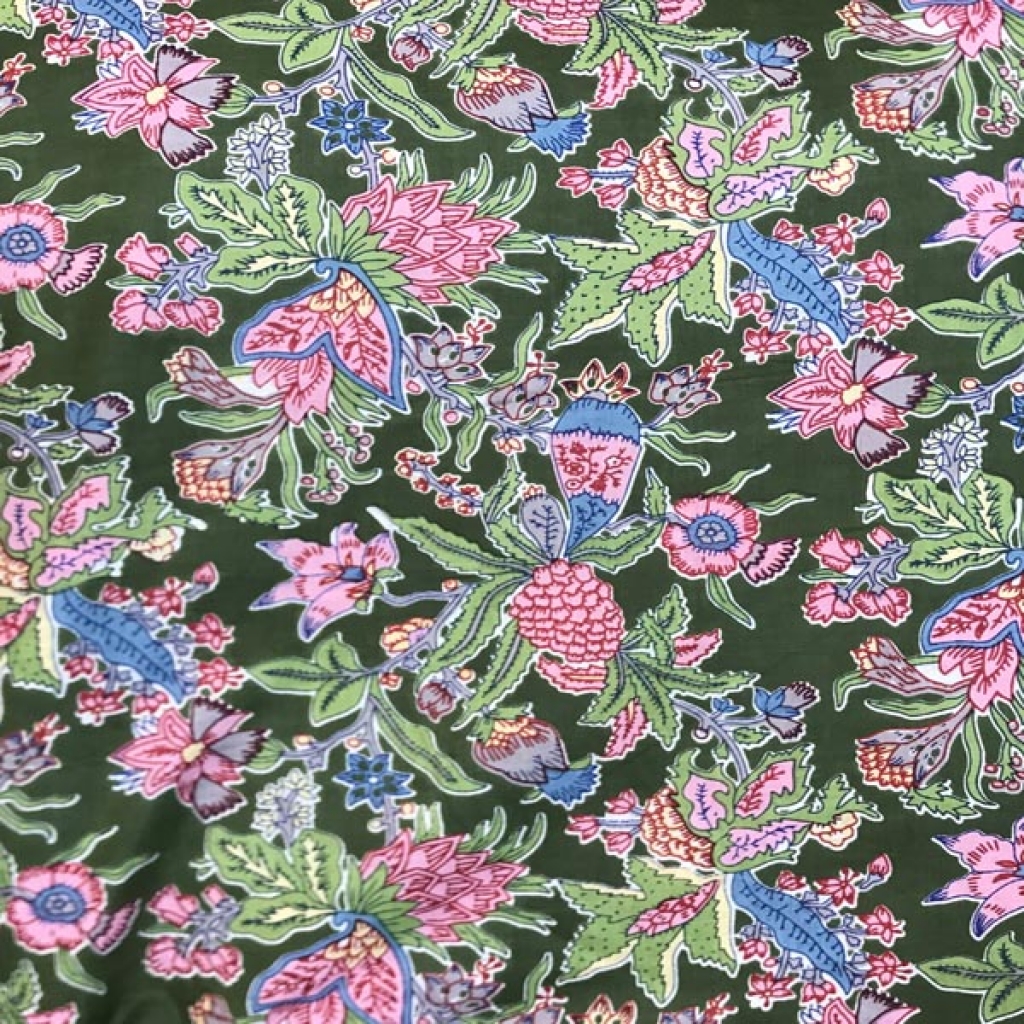 Latest Small Floral print Cotton Fabric Sewing Fabric for Dress Making Quilting Fabric