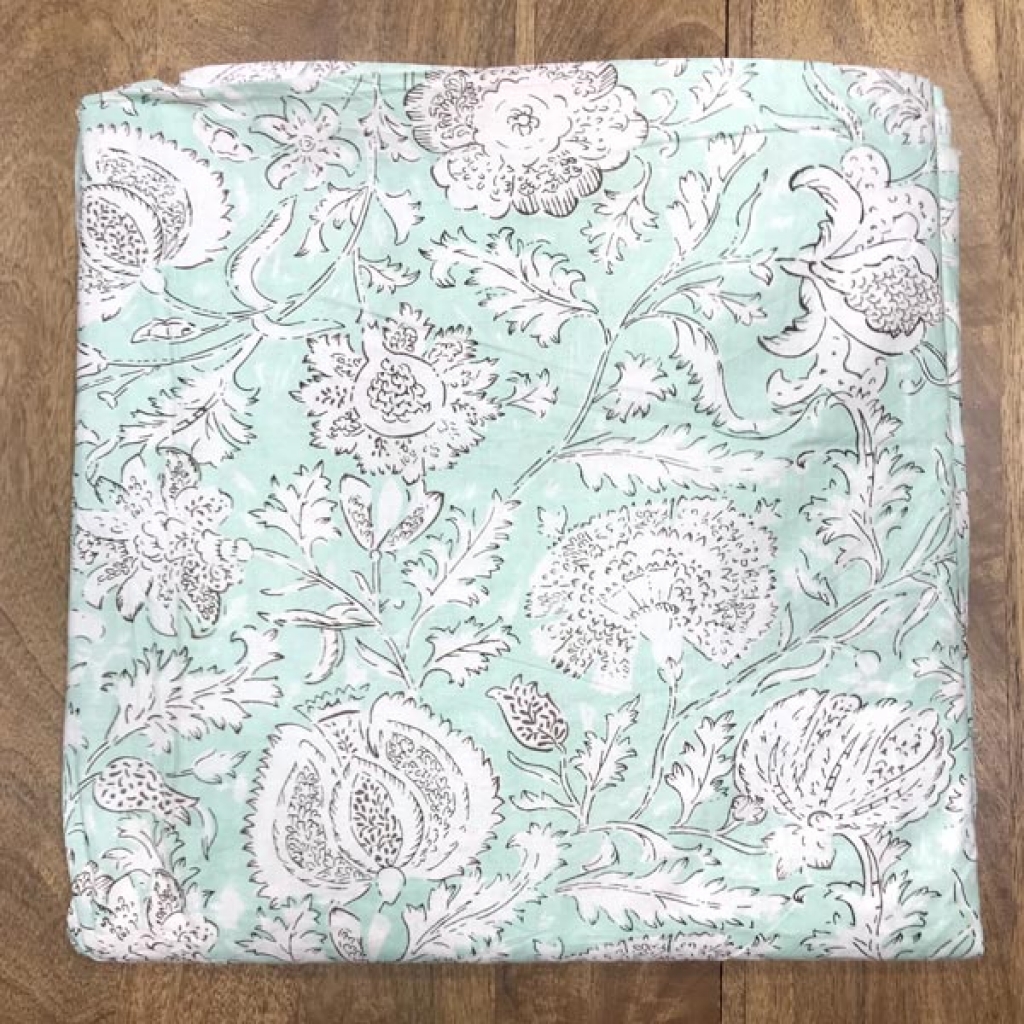 Latest New Big Floral Print Cotton Fabric Sewing Fabric for Dress Making Quilting Fabric