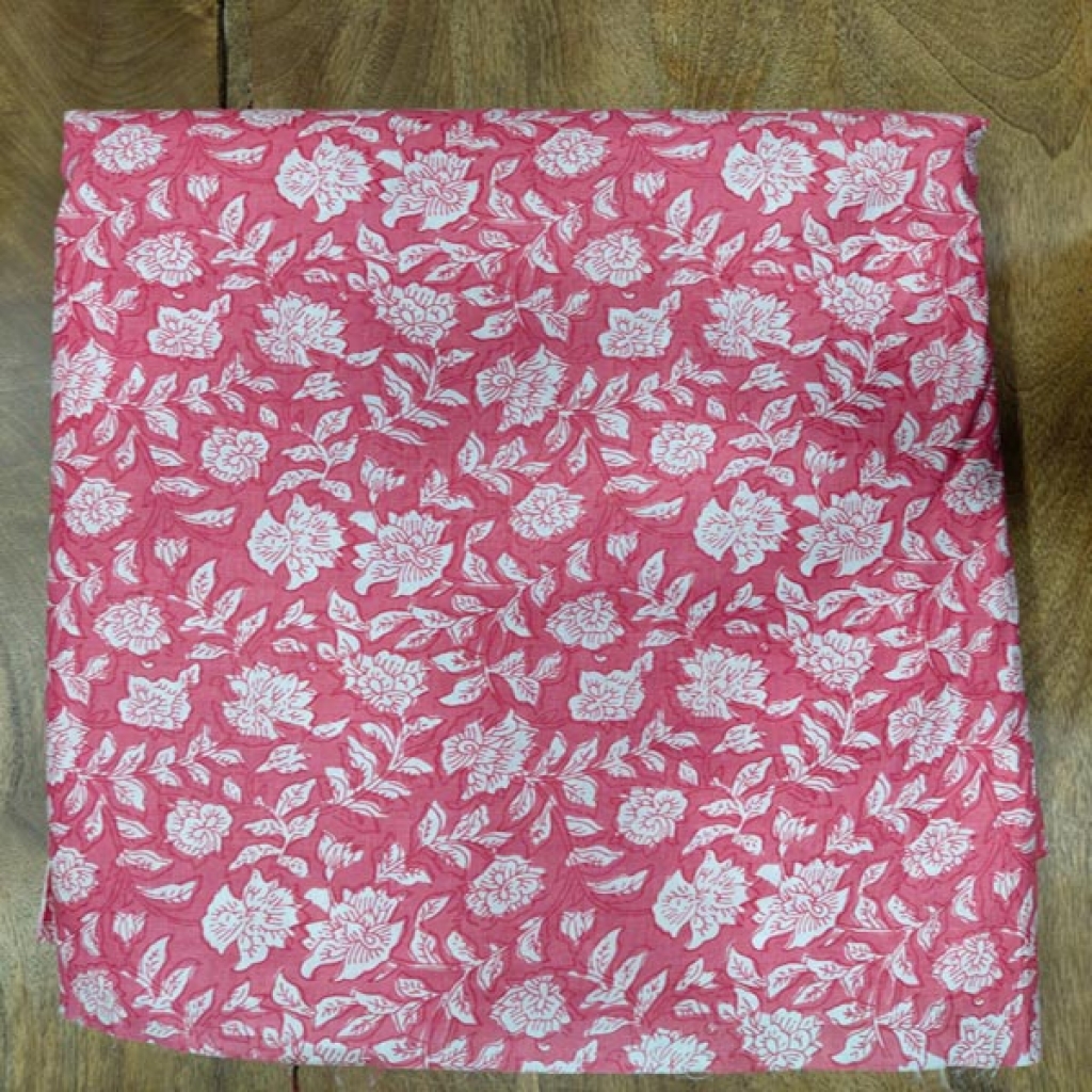 New Small Floral Print  New Arrivel Print Cotton Fabric Sewing Fabric for Dress Making Quilting Fabric