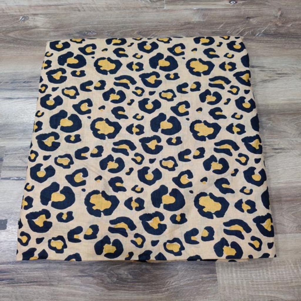 New Arrivel Beautifull Color Leopard Tiger Print Cotton Fabric Sewing Fabric for Dress Making Quilting Fabric